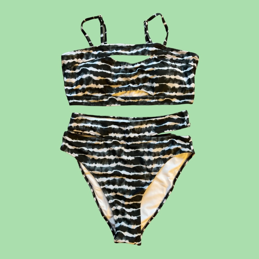 Bandeau cutout striped bikini set